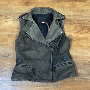 Chelsea & violet moss green & brown canvas & faux leather vest size XS
